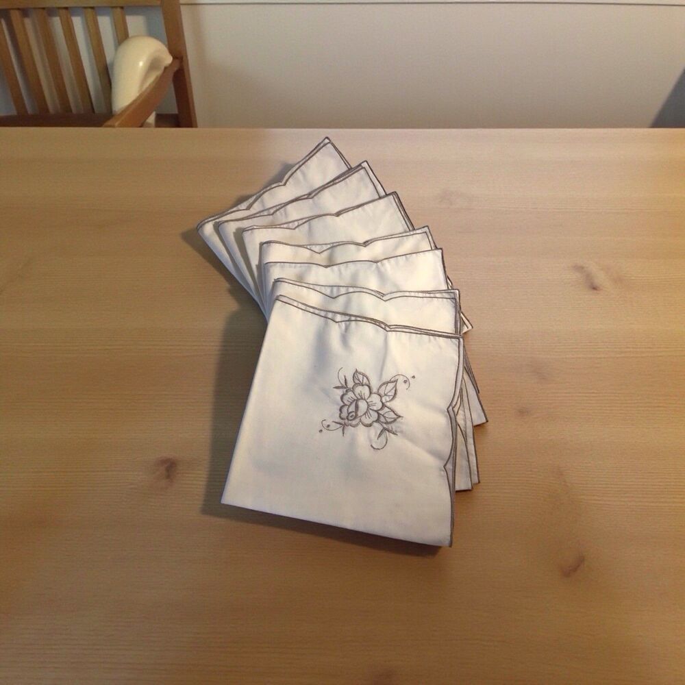 NOS The Bon Marche, Embroidered Napkin Set (7), 17” X 17”, Read